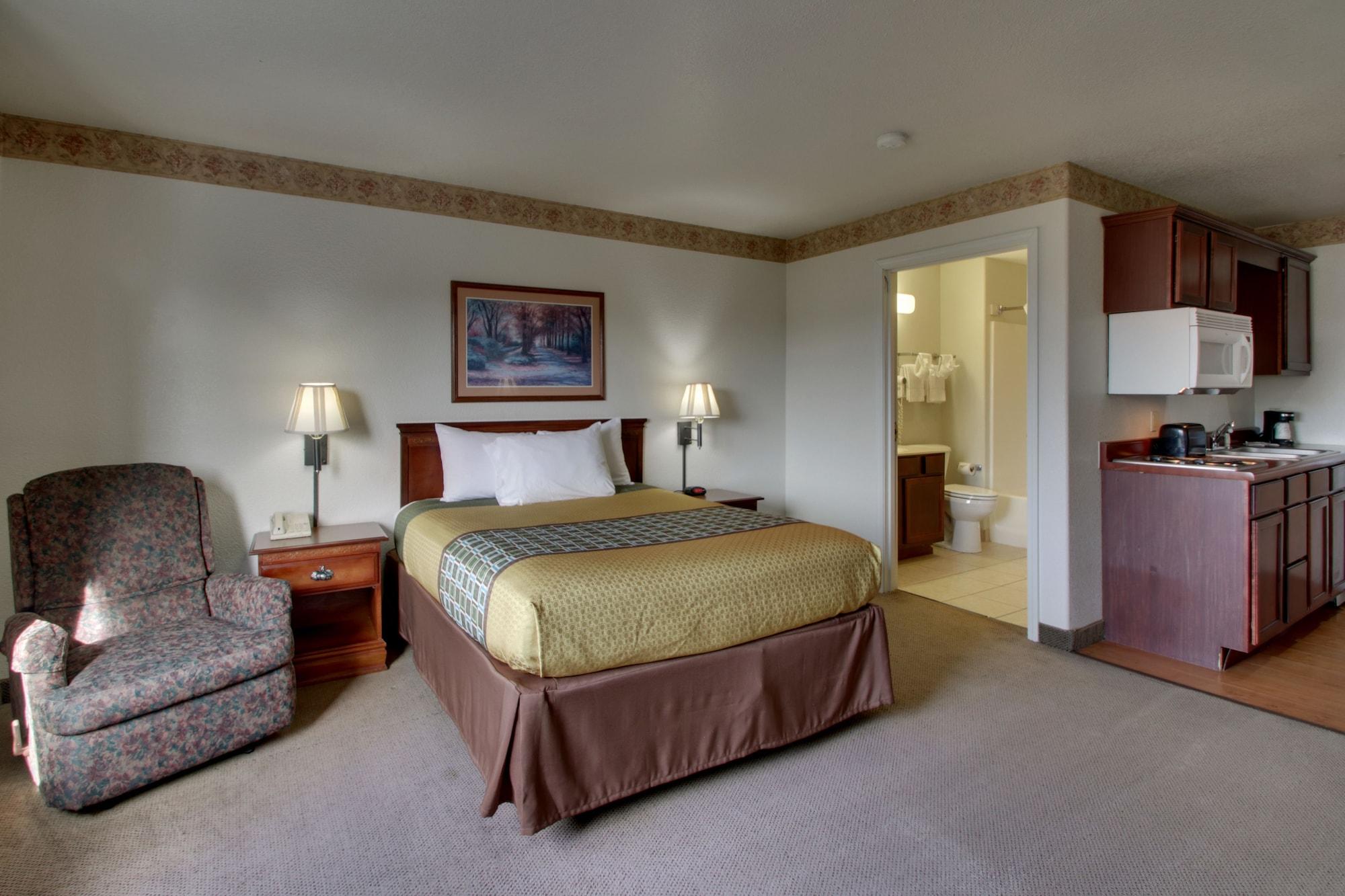 All Towne Suites St. Robert Buitenkant foto